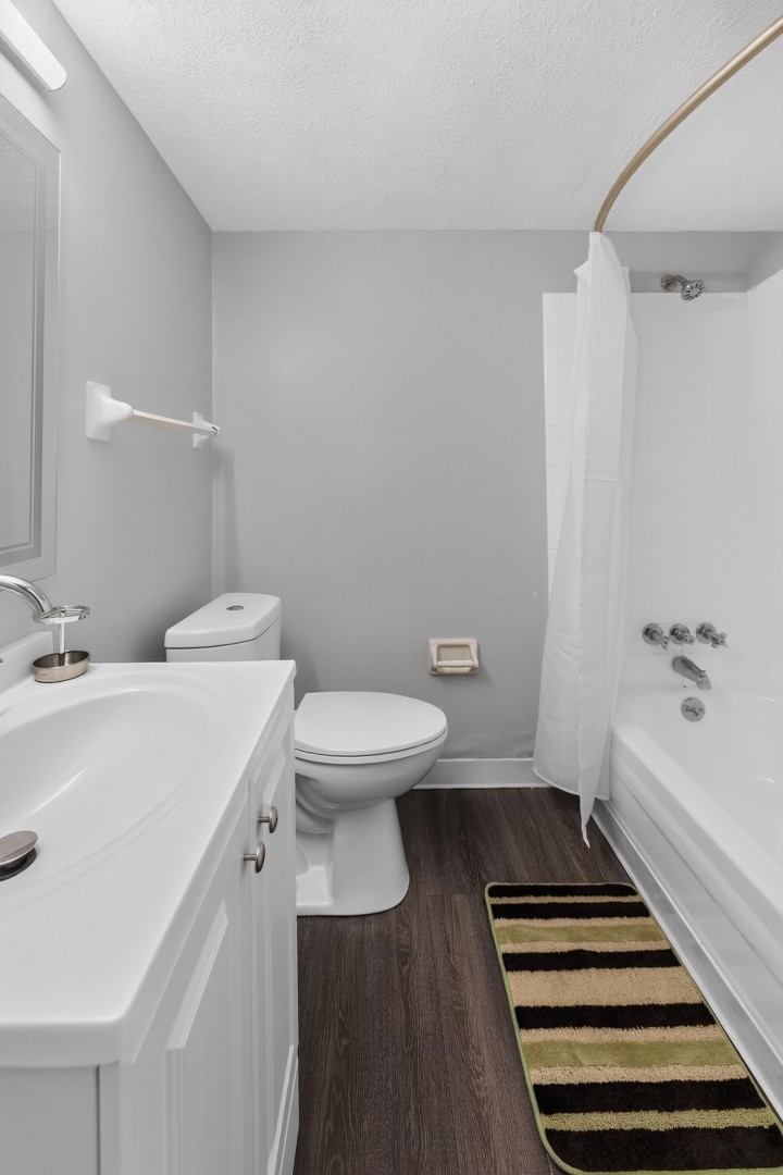 Prime Apartments · Unit 217 2/2