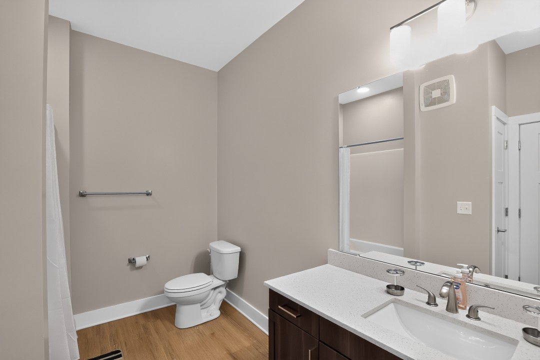 Parkview Greer · Unit 2127 2/2