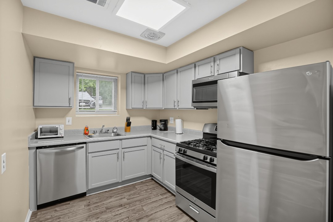 Milbrook Park Apartments 3 CB T1 · Unit 1/1