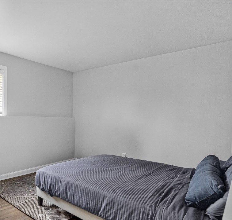 Warren Harbor · Unit 216 2/1