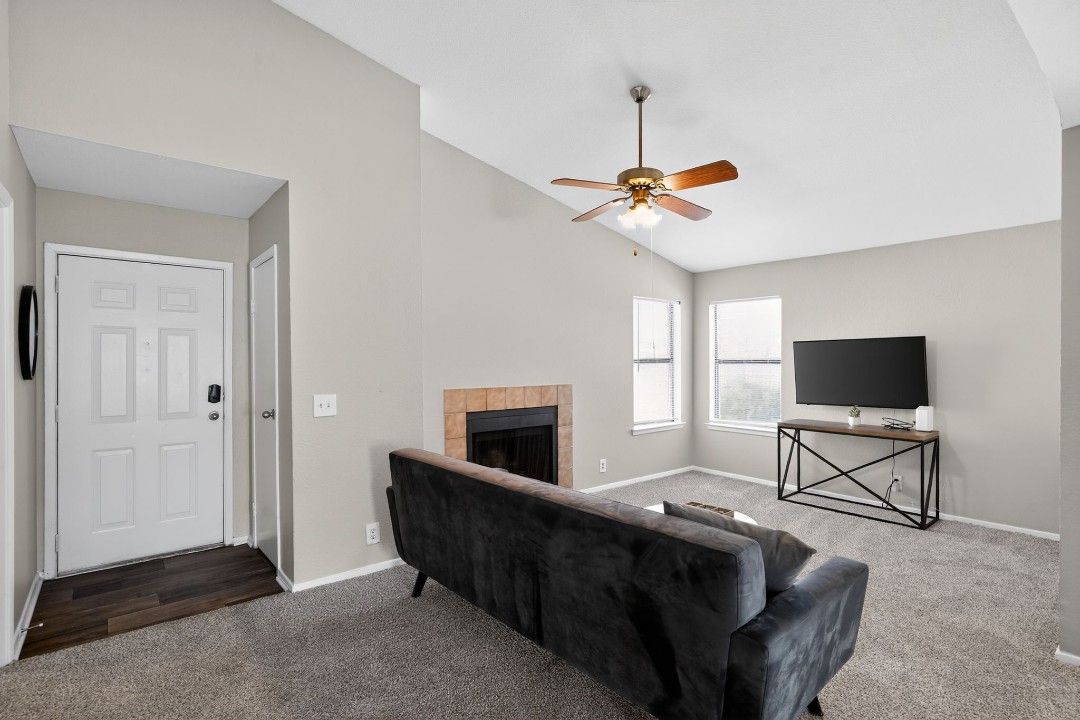 Creekstone · Unit 1722 2/2