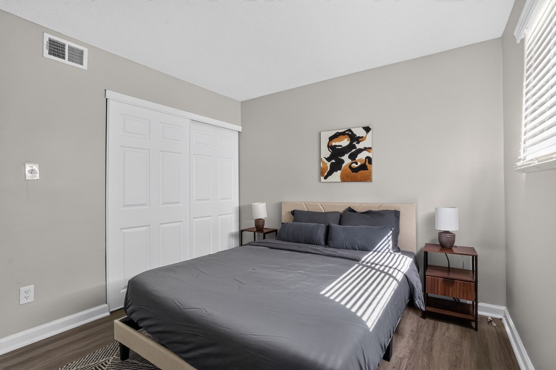 Warren Harbor · Unit 214 2/1