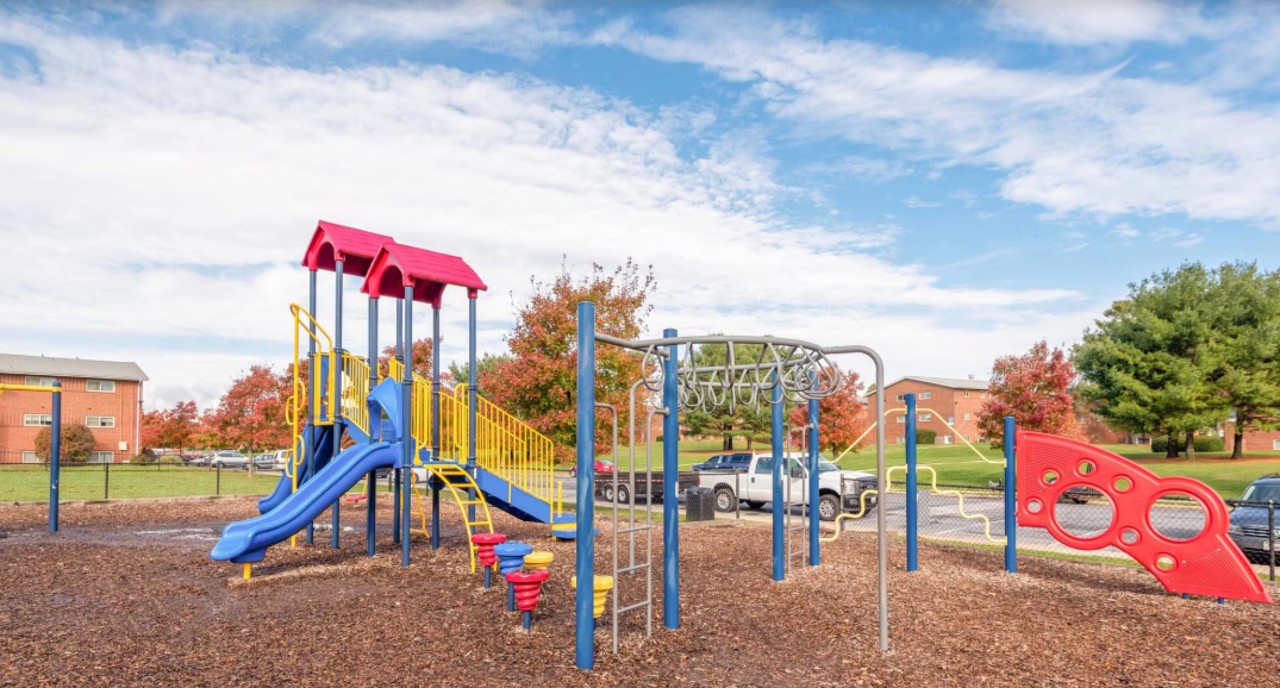 Milbrook Park Apartments 13 CBT1 · Unit 1/1