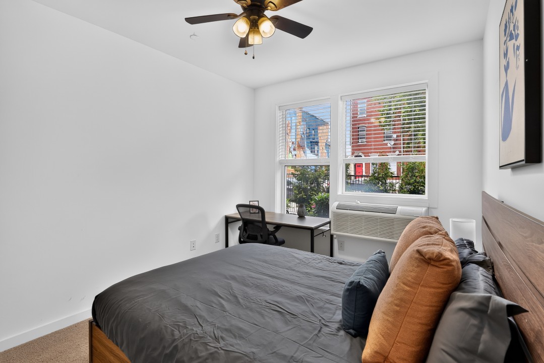 Fairmount Square 1528- 1A · Unit 1/1