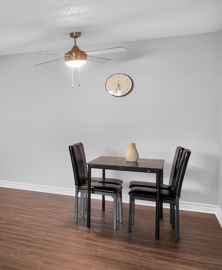 Warren Harbor · Unit 114 2/1