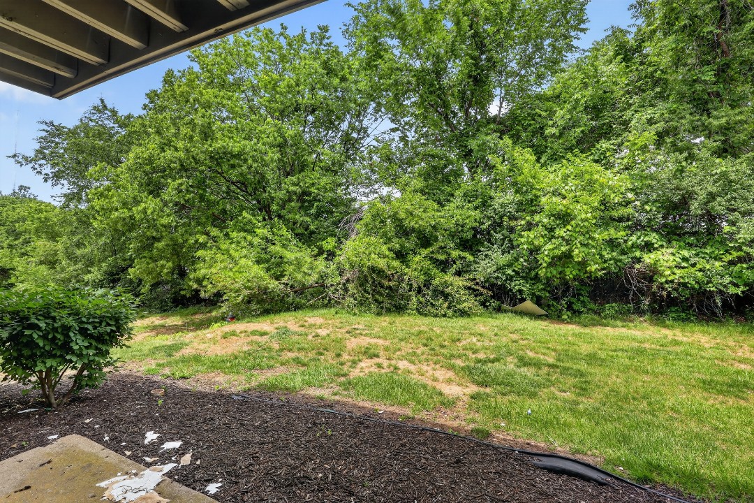 Hillcrest 8306B · Unit 2/1