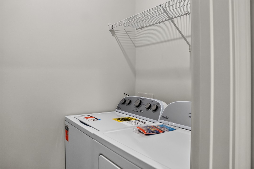 Hickory Grove · Unit 1202 2/2
