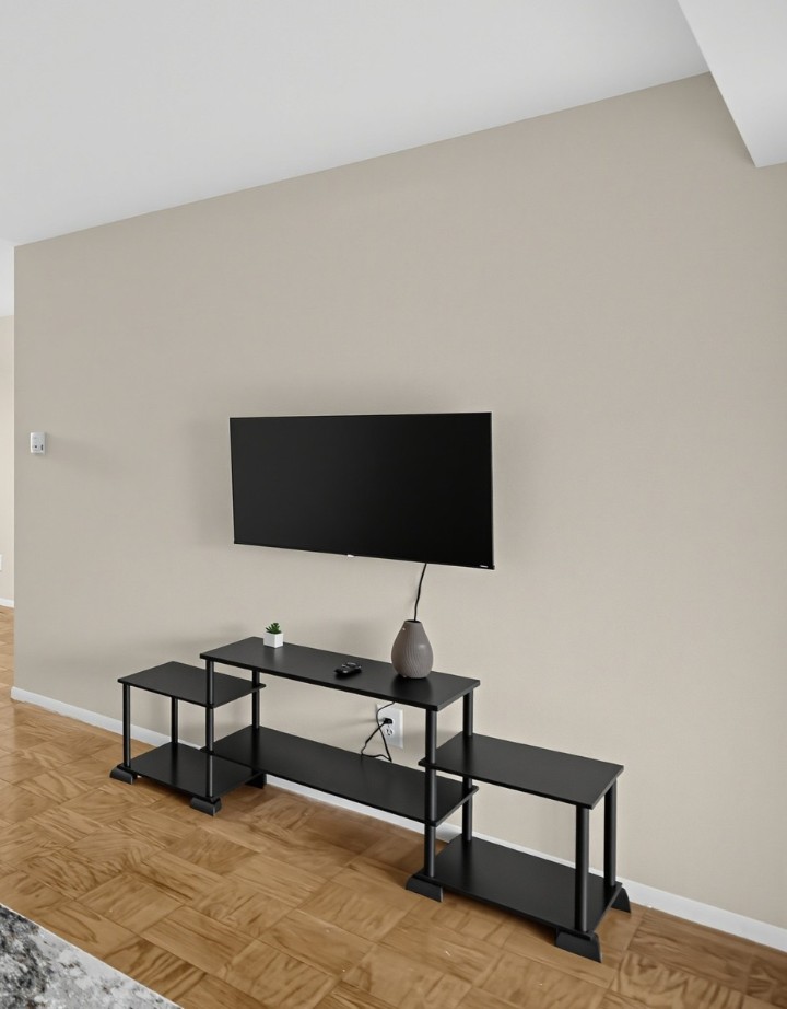 Milbrook Park Apartments 6920 MA 2B · Unit 2/1