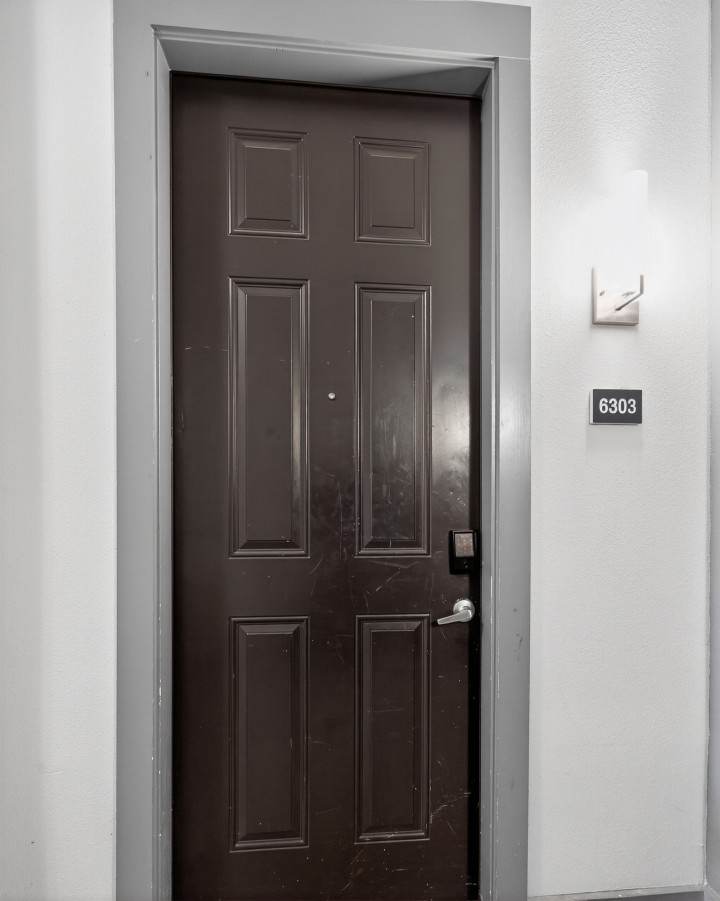 The Creekside at Vantage · Unit 6303 2/2