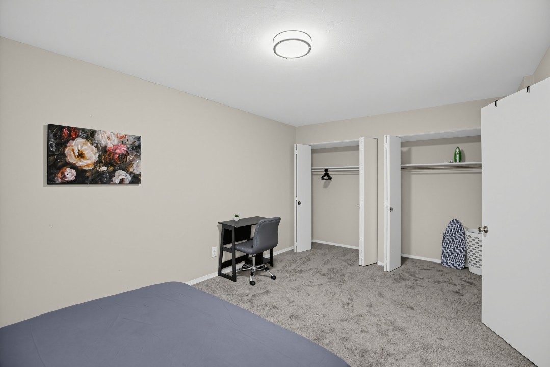 Milbrook Park Apartments 13 CB 2B · Unit 1/1
