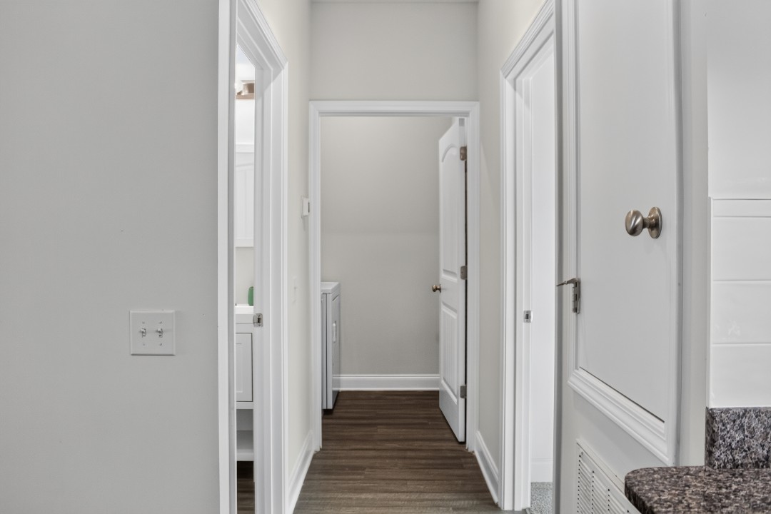 Hickory Grove · Unit 1308 2/2