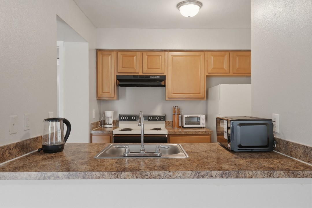Creekstone · Unit 312 2/2
