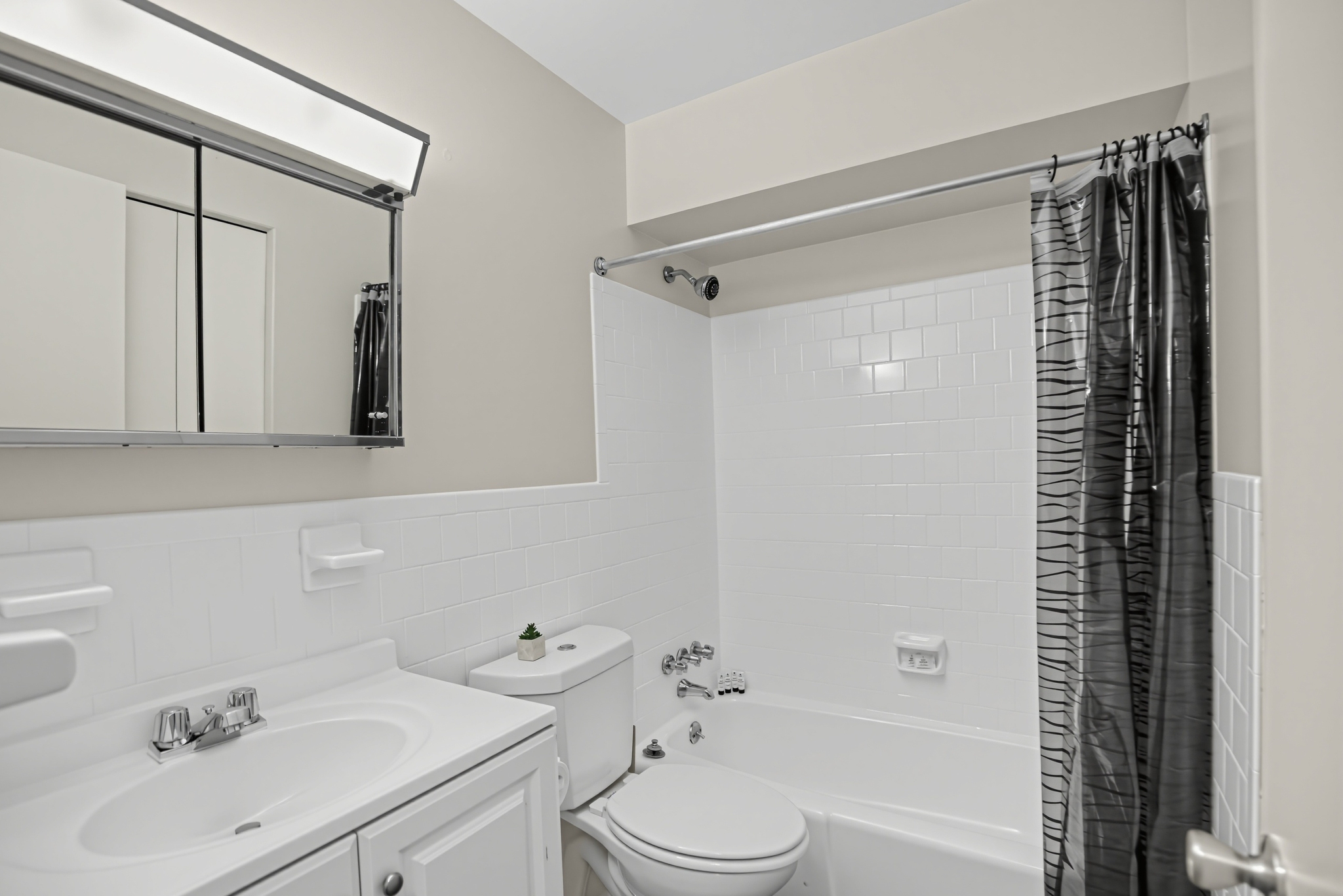 Milbrook Park Apartments 13 CB
