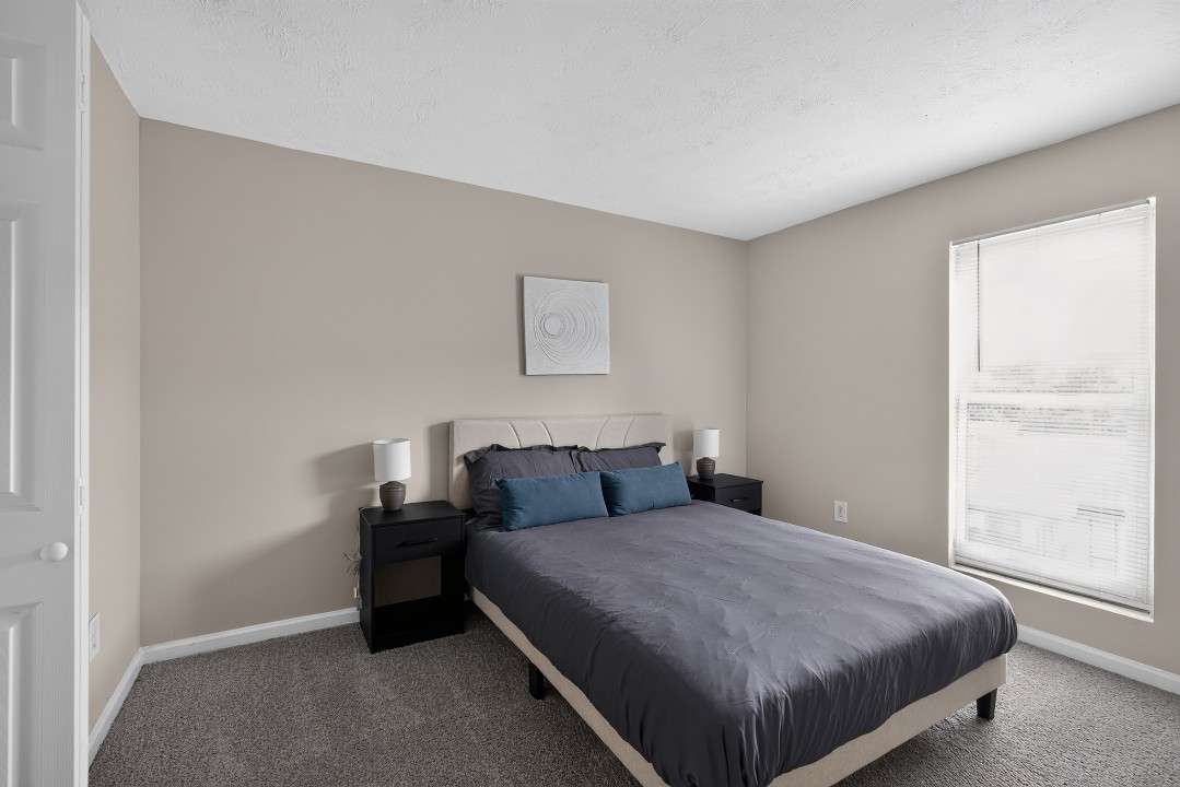 Aspen Woods O-10 · Unit 2/2
