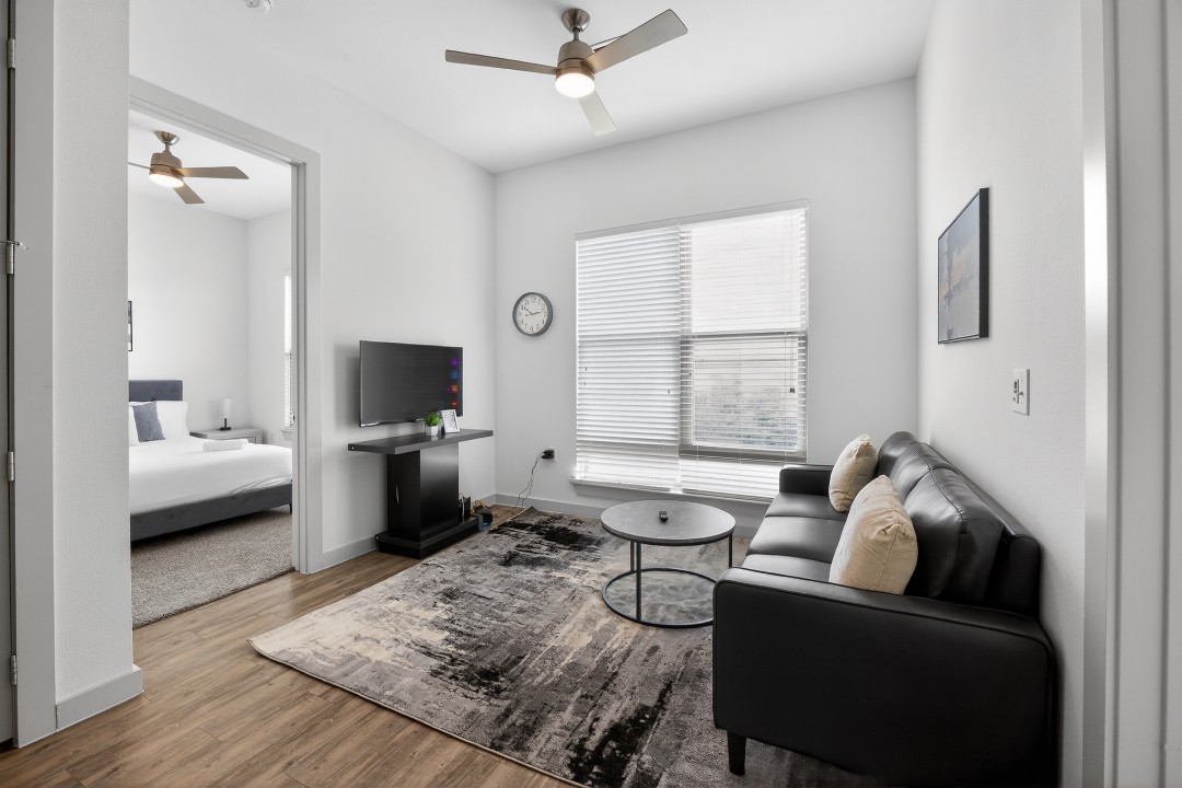 The Creekside at Vantage · Unit 6303 2/2