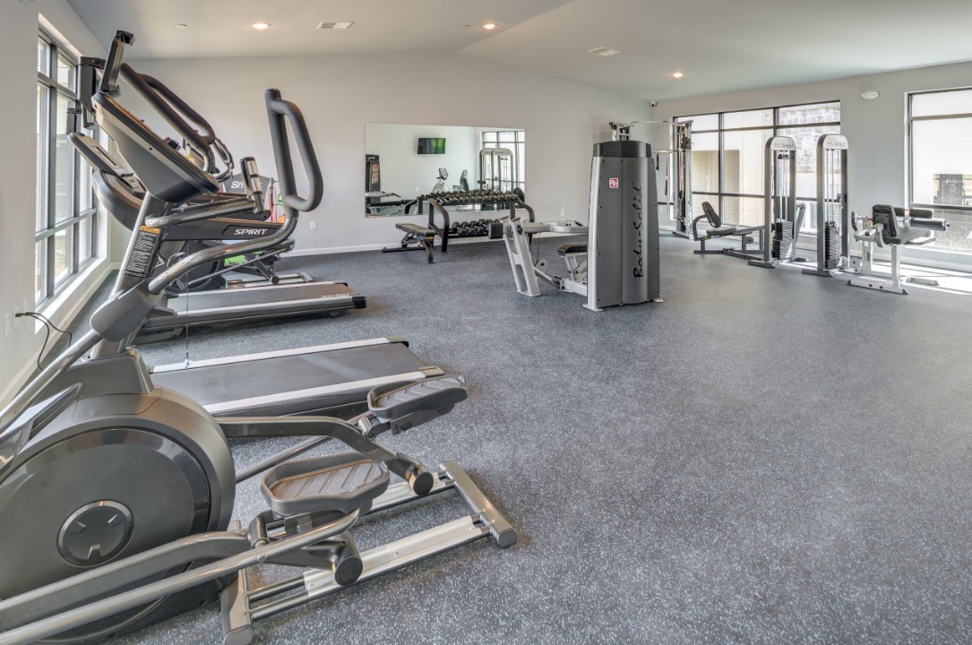 Whitewing Flats · Unit 3306 2/2