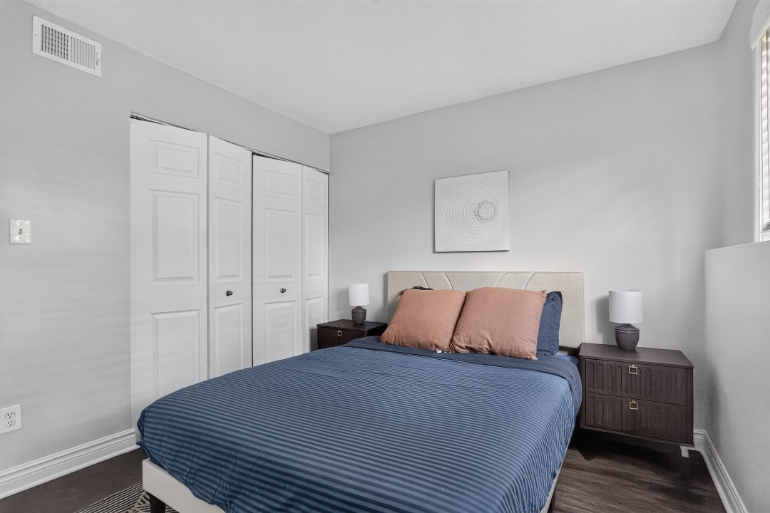 Warren Harbor · Unit 114 2/1