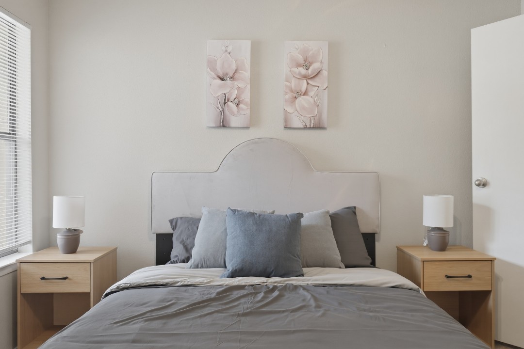 Creekstone · Unit 312 2/2