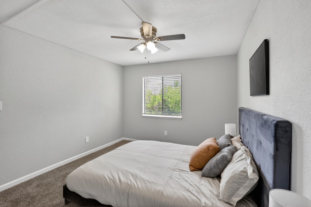 Hillcrest 5401E · Unit 2/1