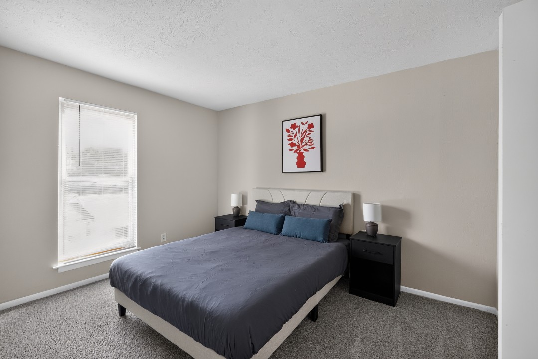 Aspen Woods O-09 · Unit 2/2