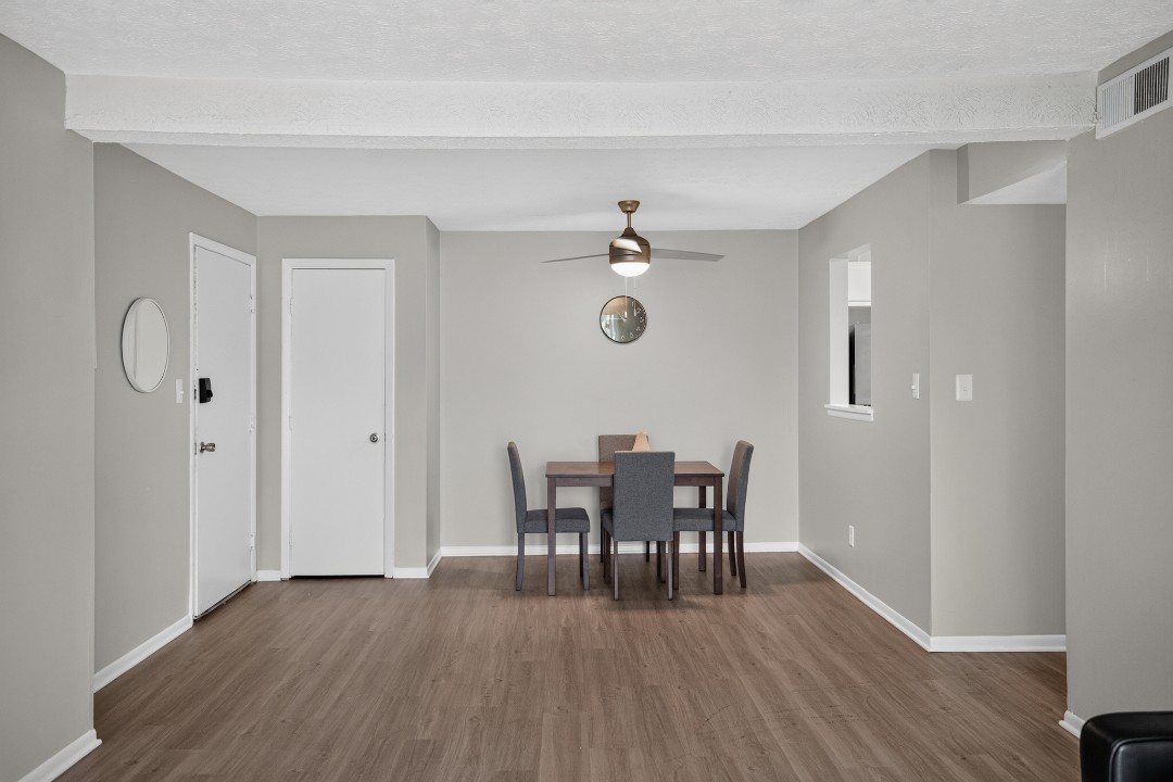 Prime Apartments · Unit 18 2/2