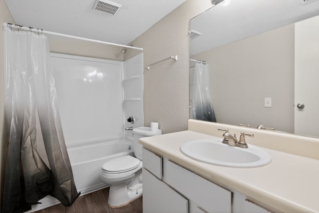Creekstone · Unit 1722 2/2
