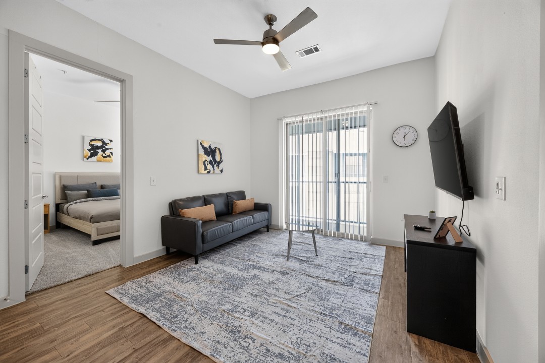 The Creekside at Vantage · Unit 6306 2/2