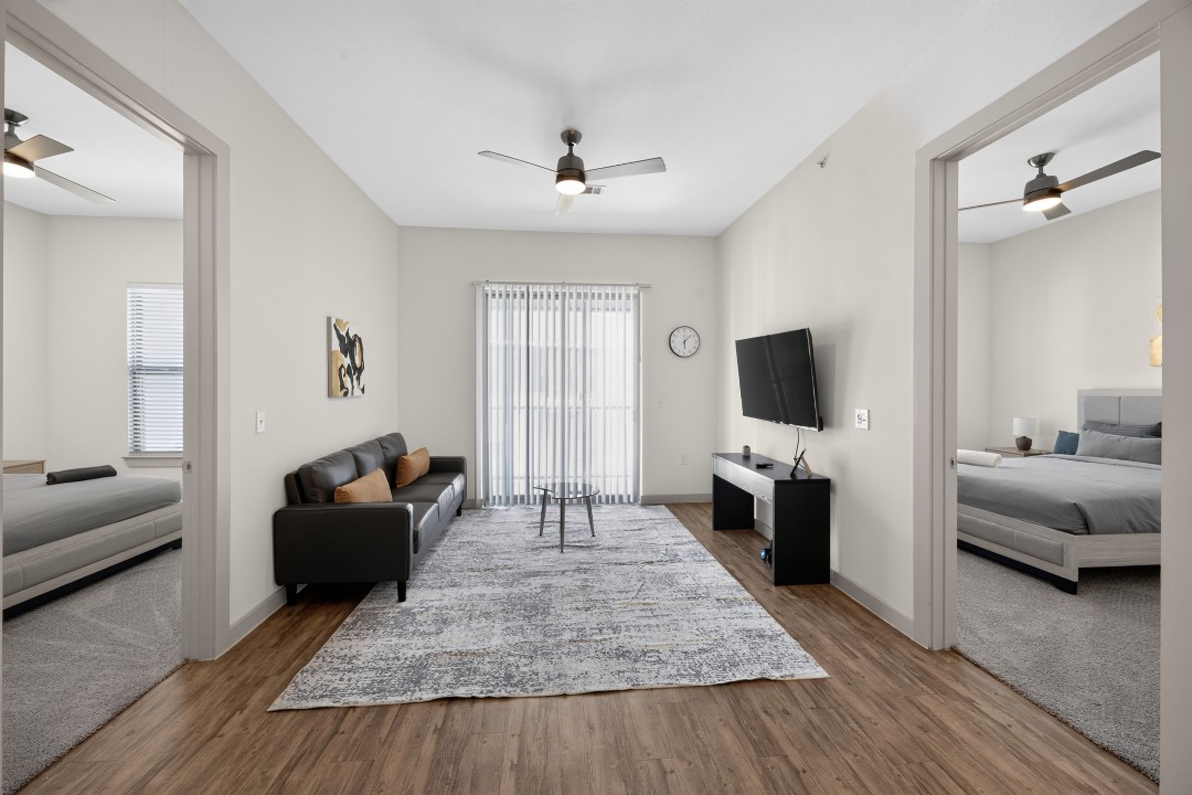 The Creekside at Vantage · Unit 6306 2/2