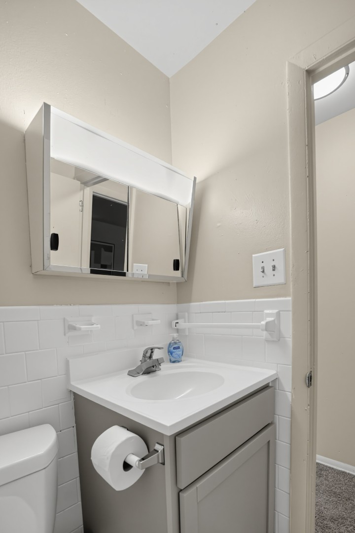 Milbrook Park Apartments 3 CB T1 · Unit 1/1