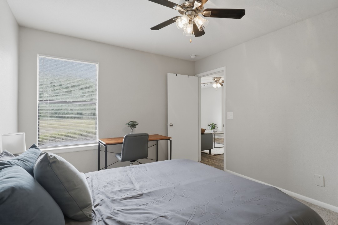 Creekstone · Unit 312 2/2