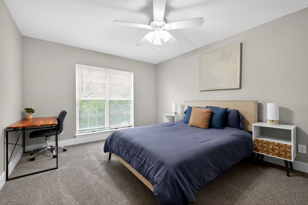 1 Bedroom · Signature layout