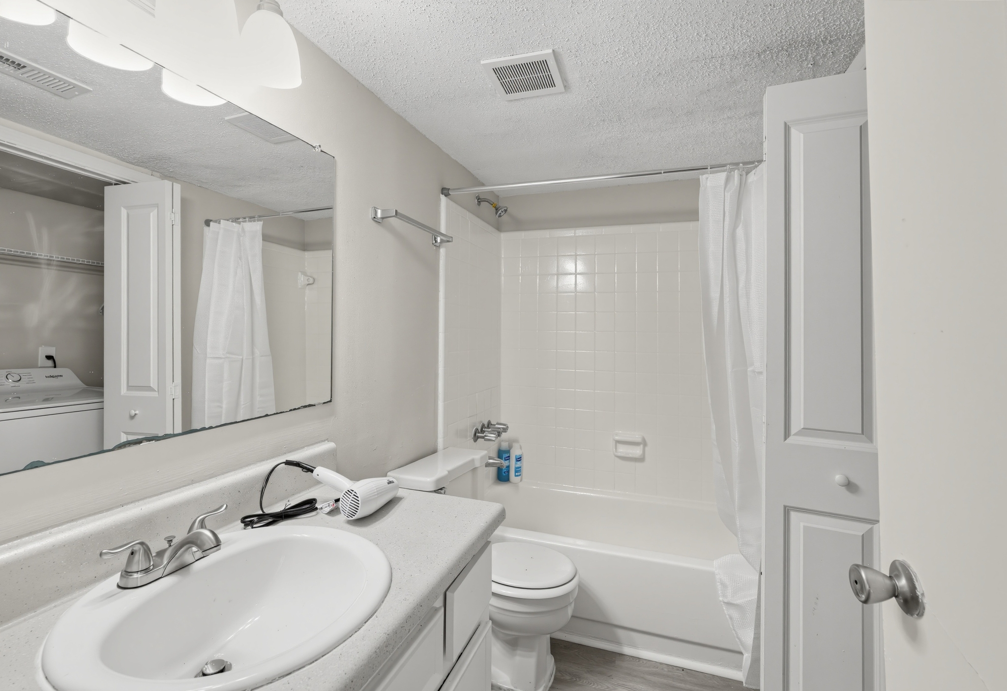 Tucker Square 1307A