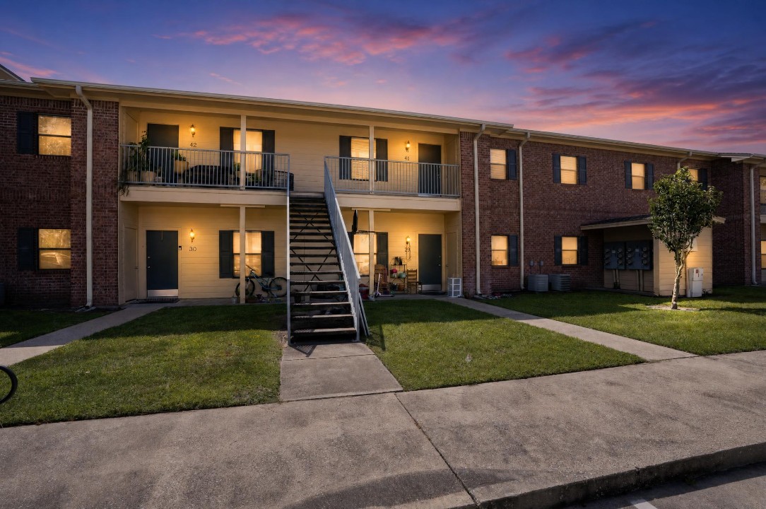 Saddlebrook · Unit 110 2/2