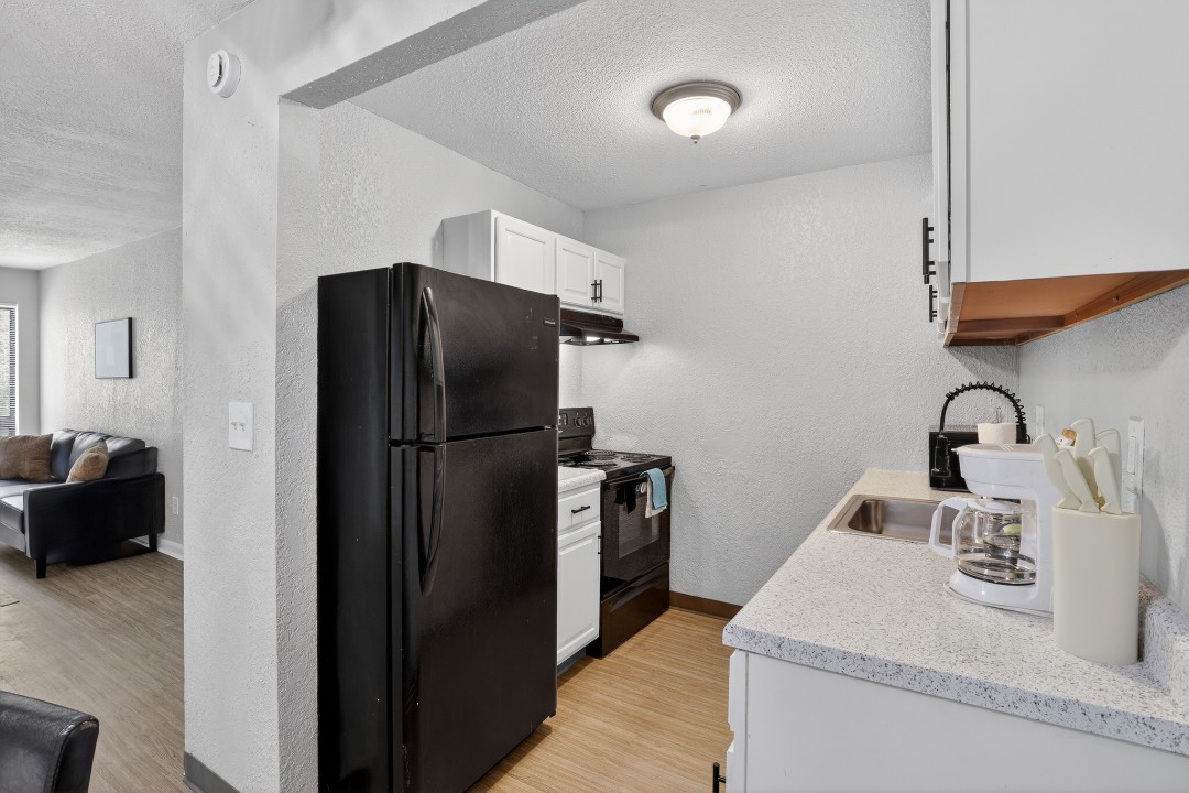Hillcrest 8306B · Unit 2/1