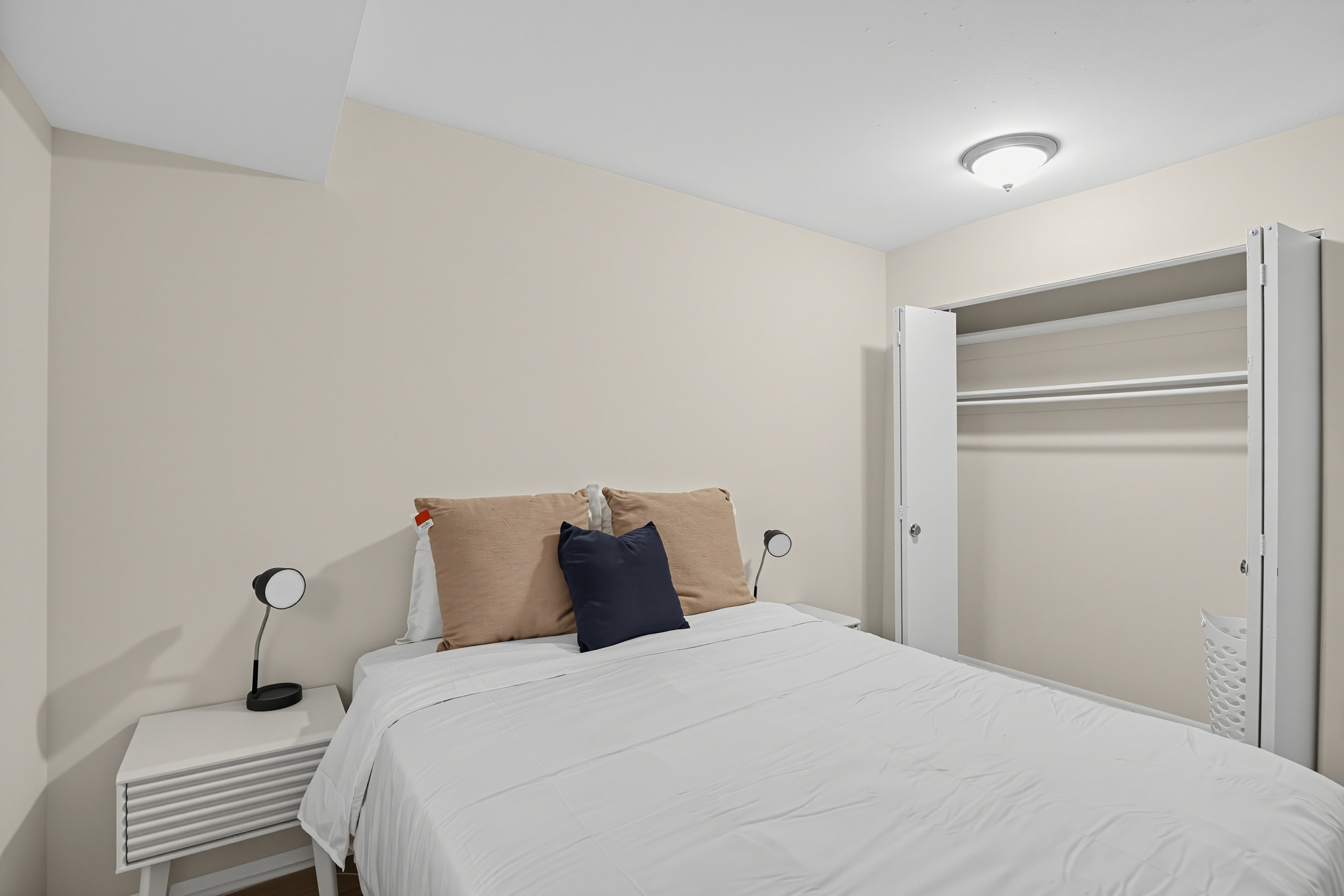 Milbrook Park Apartments 17 CB