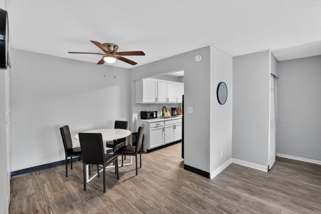 Hillcrest 5401E · Unit 2/1