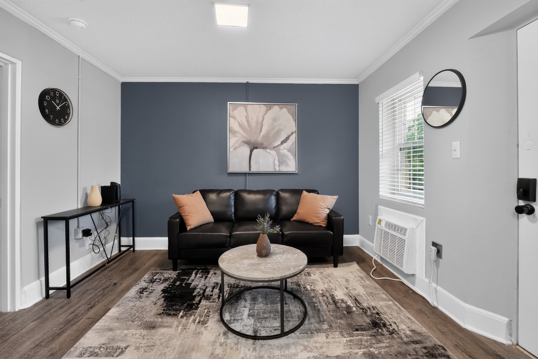 Icon Downtown Durham 801F · Unit 1/1