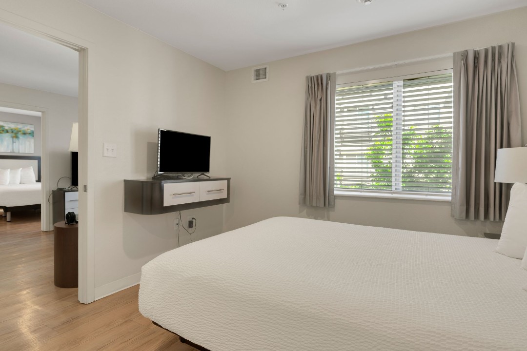 Simplicity At the Rim · Unit 1413 2/2