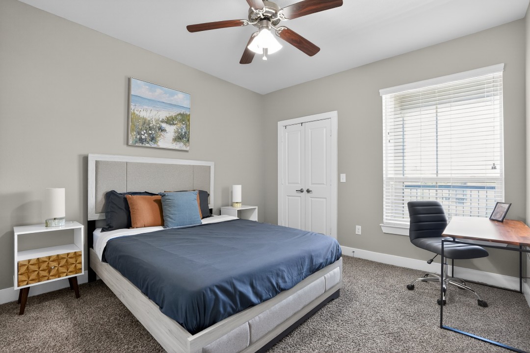1 Bedroom · Signature layout