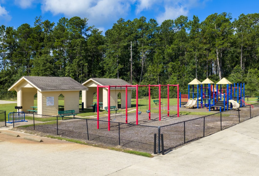 Saddlebrook · Unit 118 2/2