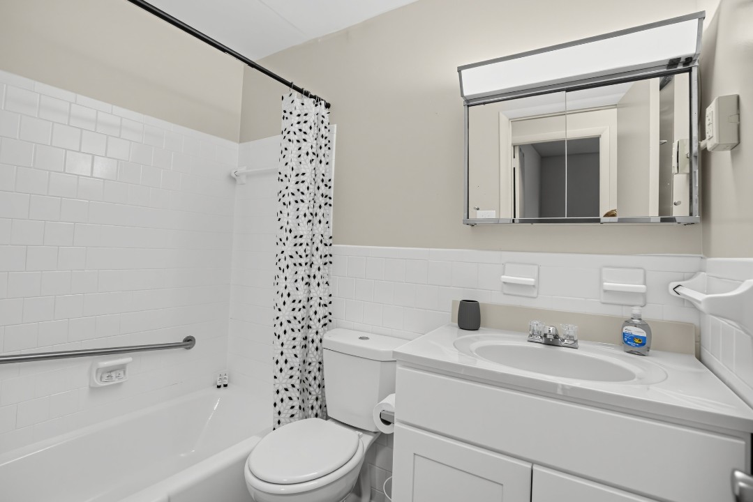 Milbrook Park Apartments 7 CB 1A · Unit 2/1