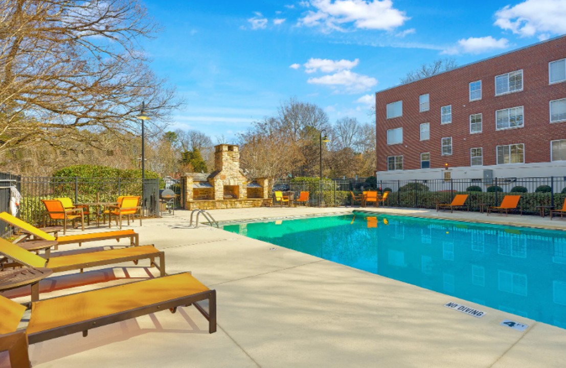 Icon Downtown Durham 803C · Unit 1/1