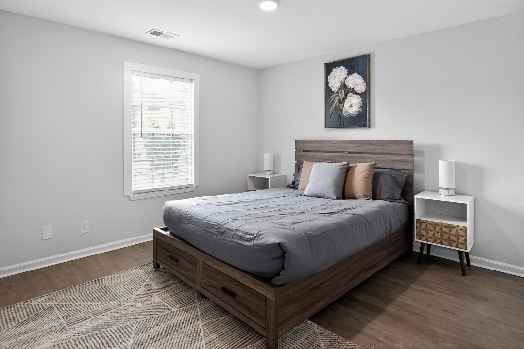 King George 2/2 · Unit 1801