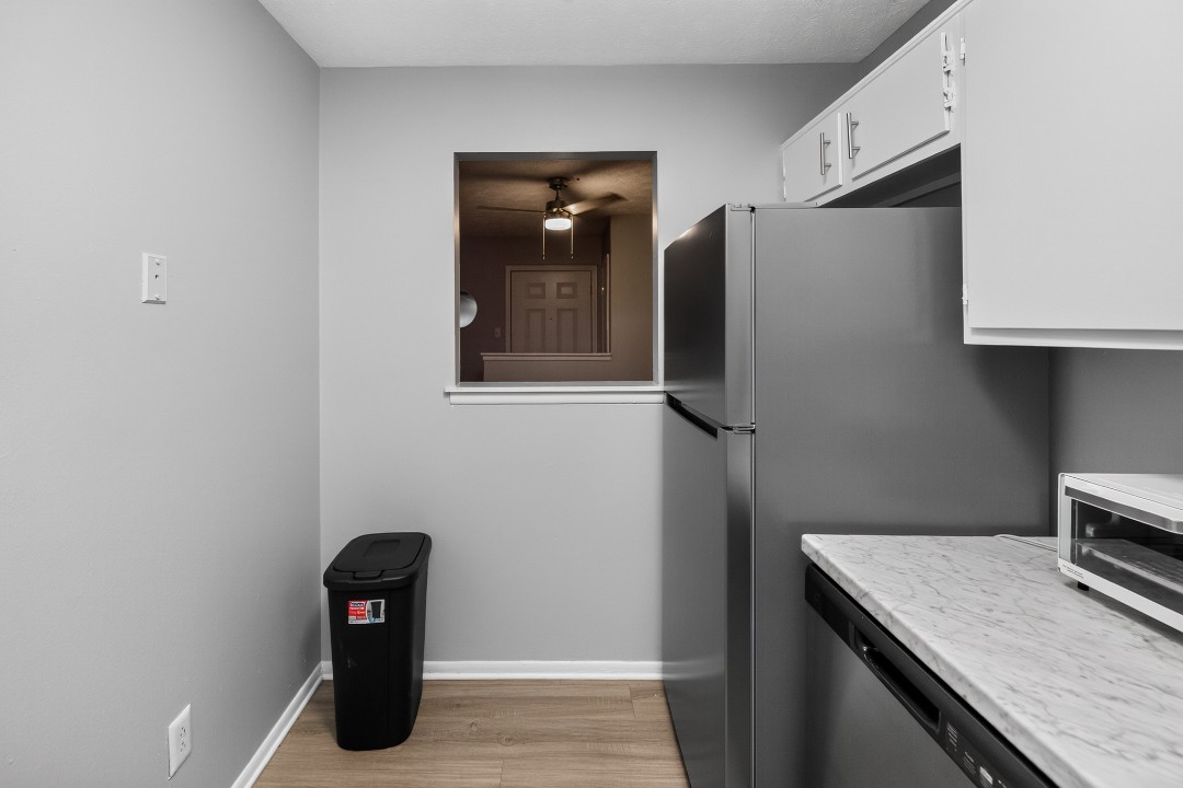 Prime Apartments · Unit 215 2/2