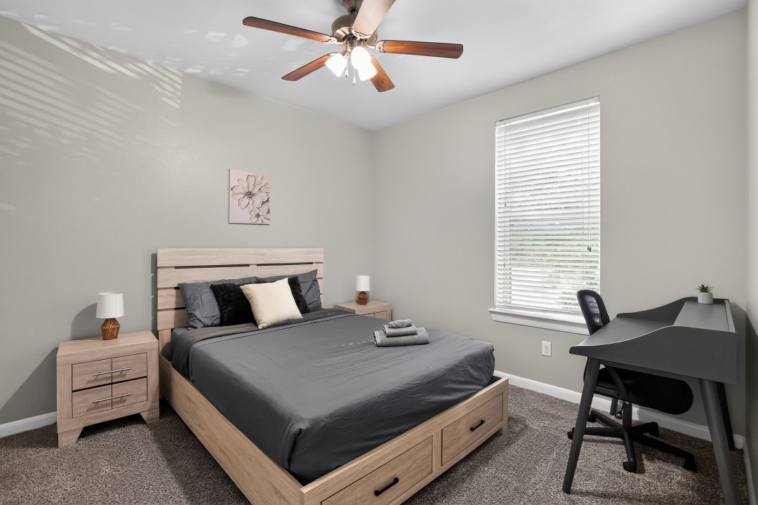 1 Bedroom · Signature layout