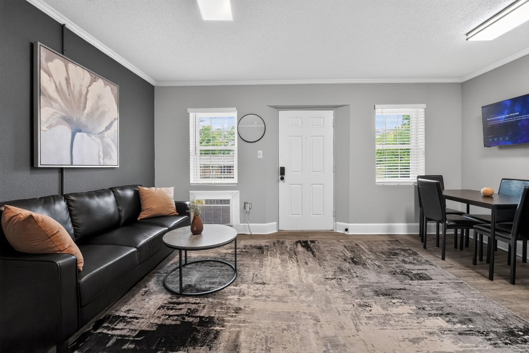 Icon Downtown Durham 801F · Unit 1/1